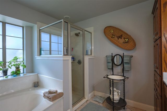 111 Deerfield Road, Paradise, TX 76073