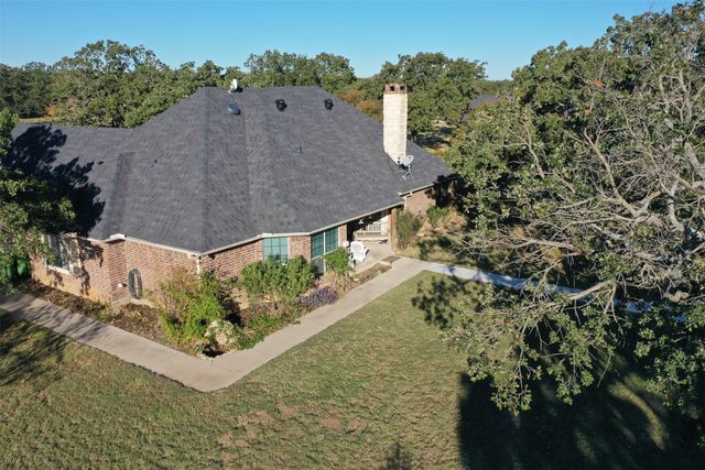 111 Deerfield Road, Paradise, TX 76073