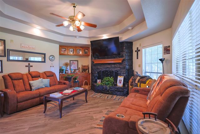 111 Deerfield Road, Paradise, TX 76073