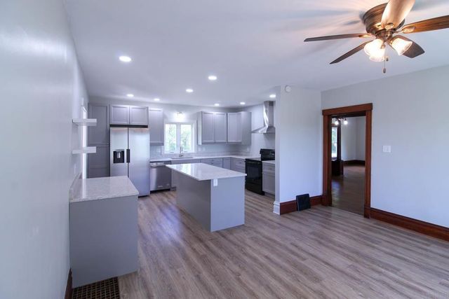 18207 X Avenue, Dike, IA 50624