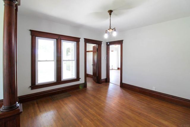 18207 X Avenue, Dike, IA 50624