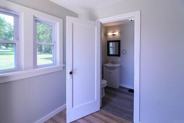 18207 X Avenue, Dike, IA 50624