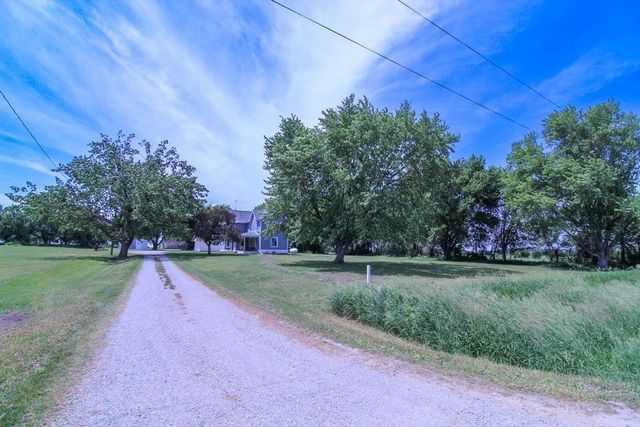 18207 X Avenue, Dike, IA 50624