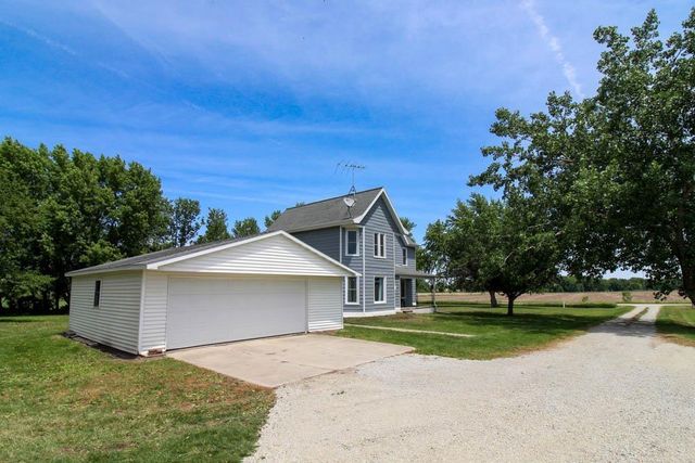 18207 X Avenue, Dike, IA 50624
