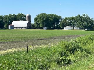 18207 X Avenue, Dike, IA 50624