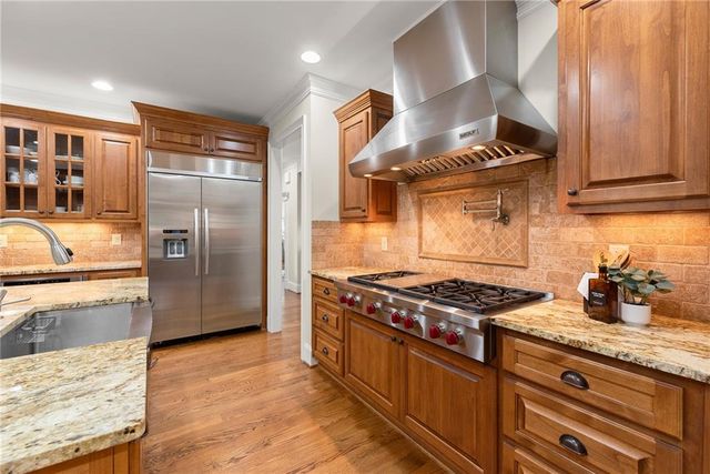 207 Trinity Way, Canton, GA 30115