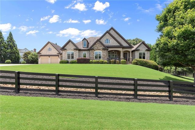 207 Trinity Way, Canton, GA 30115