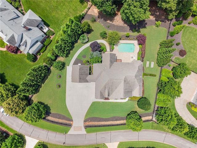 207 Trinity Way, Canton, GA 30115