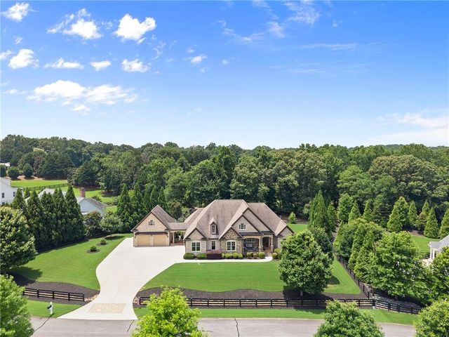 207 Trinity Way, Canton, GA 30115