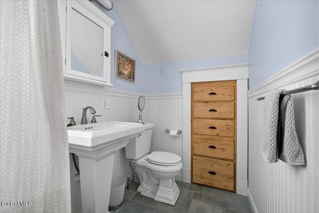 78 Grove Avenue, Albany, NY 12208