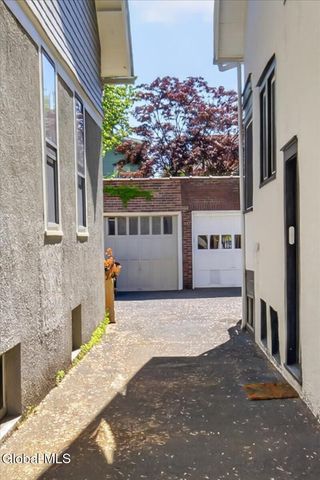 78 Grove Avenue, Albany, NY 12208