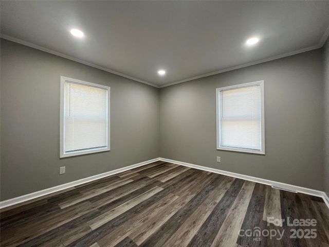 2121 N New Hope Road, Gastonia, NC 28054