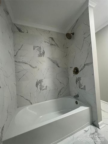 2121 N New Hope Road, Gastonia, NC 28054