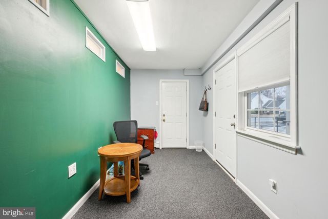 41 KINGS HWY N, Cherry Hill, NJ 08034