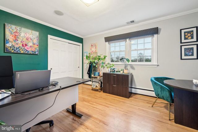 41 KINGS HWY N, Cherry Hill, NJ 08034