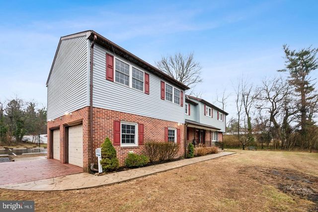 41 KINGS HWY N, Cherry Hill, NJ 08034