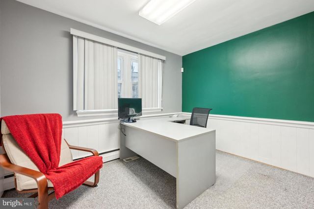 41 KINGS HWY N, Cherry Hill, NJ 08034