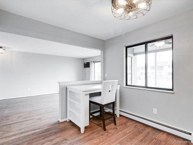 1700 River Road 9, Marysville, MI 48040