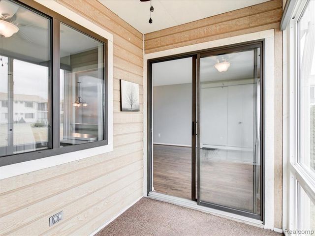 1700 River Road 9, Marysville, MI 48040