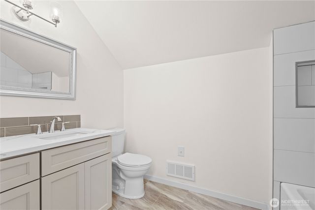 3010 SW 325th Place, Federal Way, WA 98023