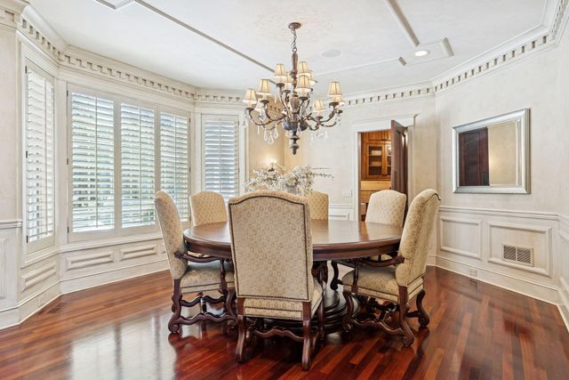 4708 Annaway Drive, Edina, MN 55436