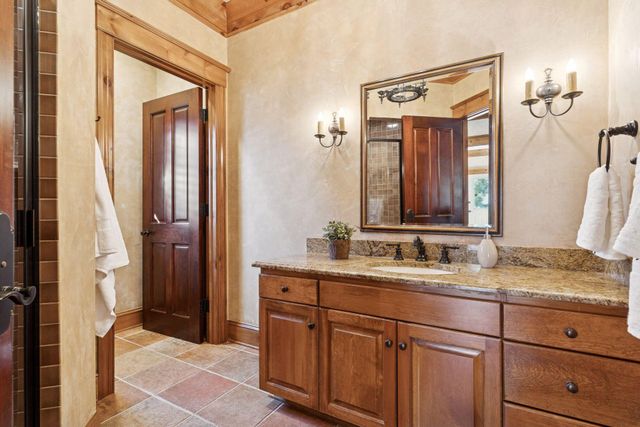 4708 Annaway Drive, Edina, MN 55436