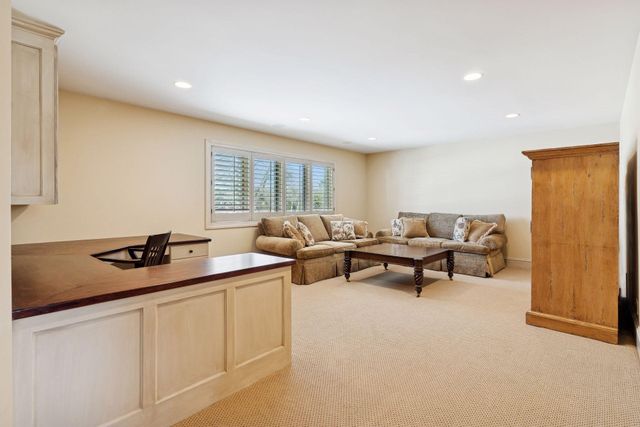 4708 Annaway Drive, Edina, MN 55436