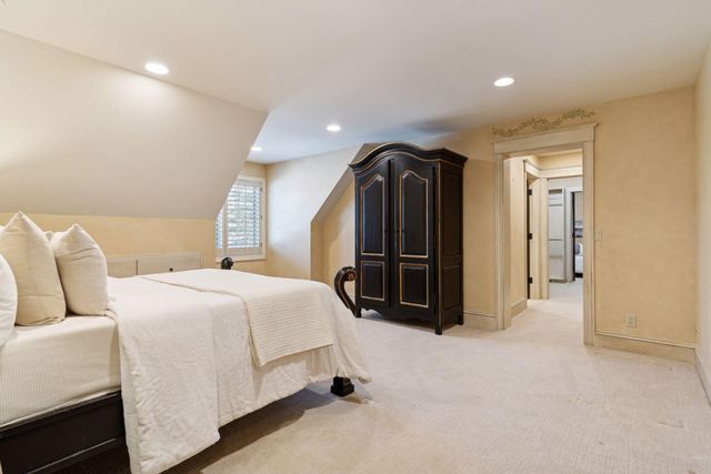 4708 Annaway Drive, Edina, MN 55436