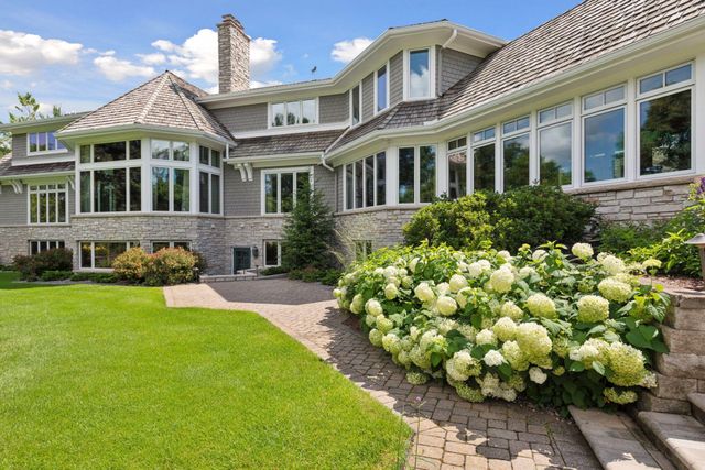 4708 Annaway Drive, Edina, MN 55436