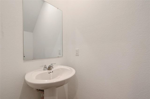 7717 Poppy Petal LOOP, Del Valle, TX 78617