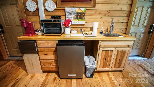 1048 S River Road, Sylva, NC 28779