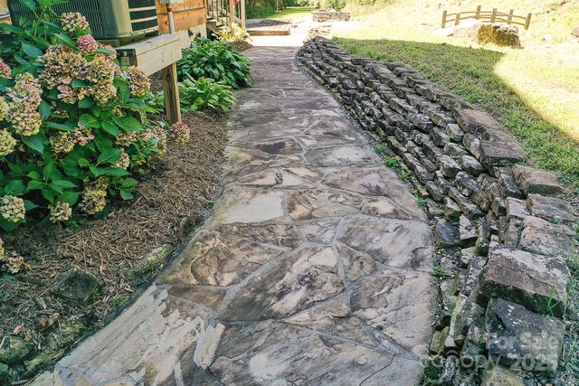 1048 S River Road, Sylva, NC 28779