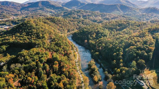 1048 S River Road, Sylva, NC 28779