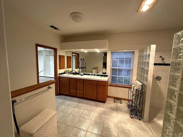 9130 Quail Lake Ct, Loomis, CA 95650