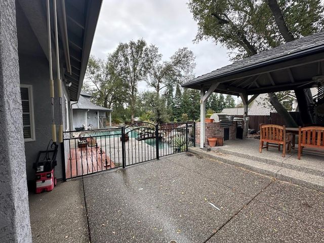 9130 Quail Lake Ct, Loomis, CA 95650
