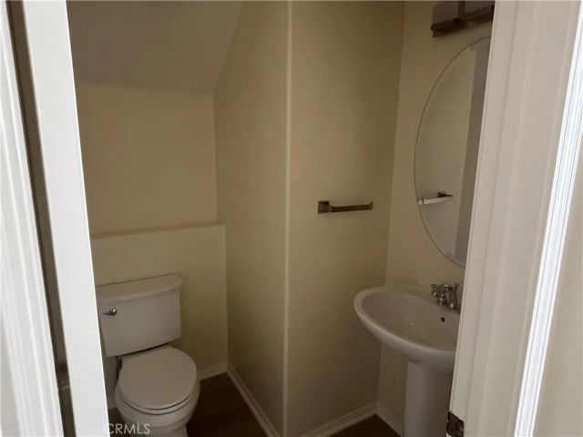 28900 Via Adelena, Valencia, CA 91354