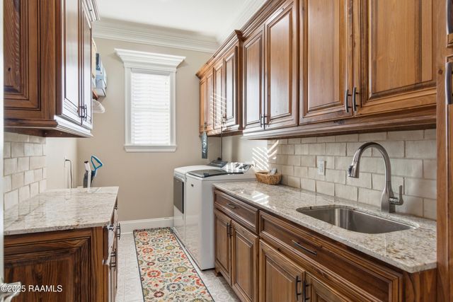 234 Cypress Bend Road, Scott, LA 70583