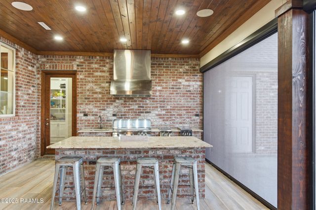 234 Cypress Bend Road, Scott, LA 70583