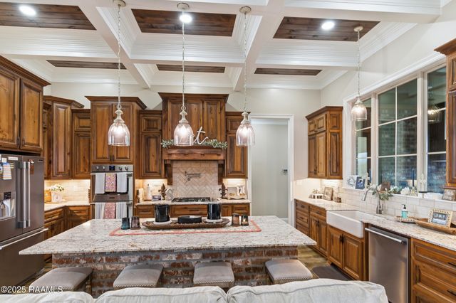 234 Cypress Bend Road, Scott, LA 70583