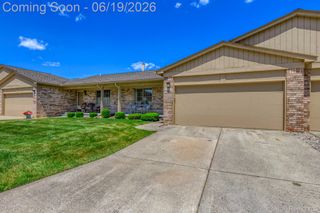 16999 Cristina Court, Clinton Charter Township, MI 48038