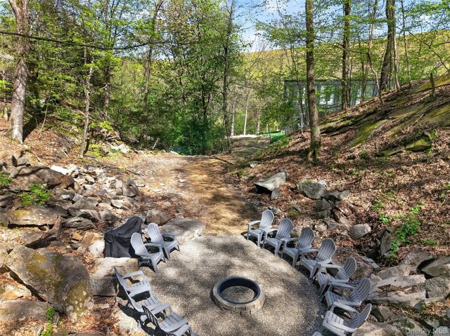 211 Little York Road, Warwick, NY 10990