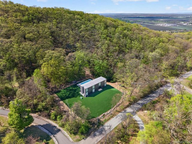 211 Little York Road, Warwick, NY 10990