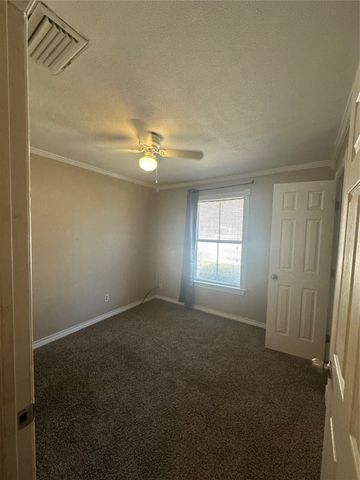 807 N Houston Street, Royse City, TX 75189