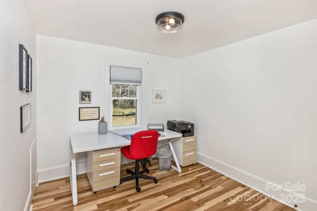 522 Calvert Road, Brevard, NC 28712