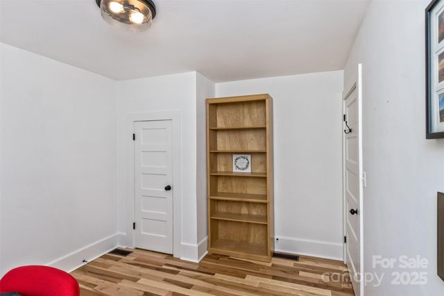 522 Calvert Road, Brevard, NC 28712