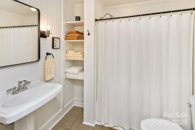 522 Calvert Road, Brevard, NC 28712