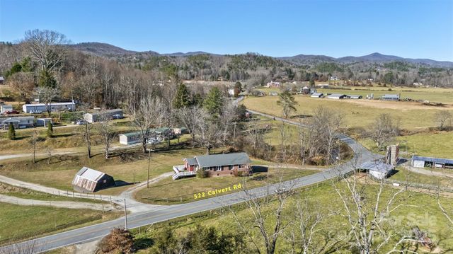522 Calvert Road, Brevard, NC 28712