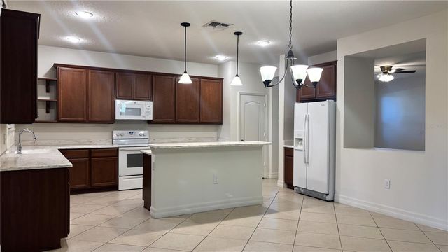 11892 THATCHER AVENUE, Orlando, FL 32836