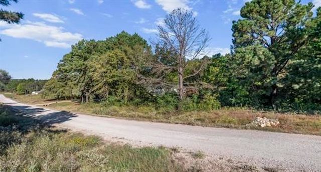 17218 Stella Maris Street, Winona, TX 75792