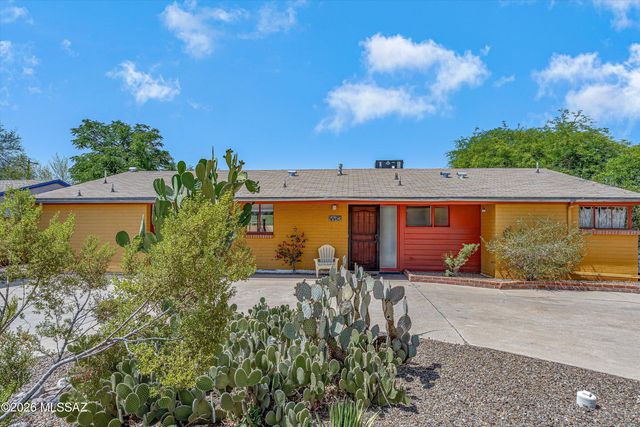 4435 E Timrod Street, Tucson, AZ 85711